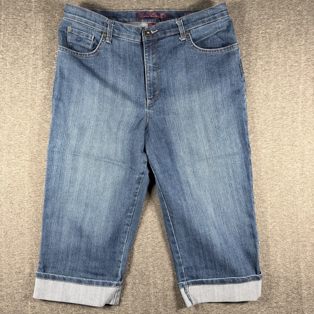 Gloria Vanderbilt Amanda Capri Jeans Womens 14 Blue Cuffed High Rise Stretch